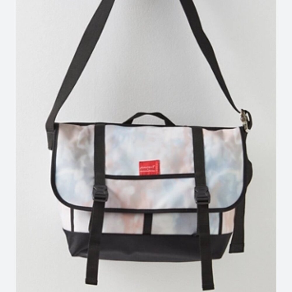 Free People Black and Cream Travel Bag